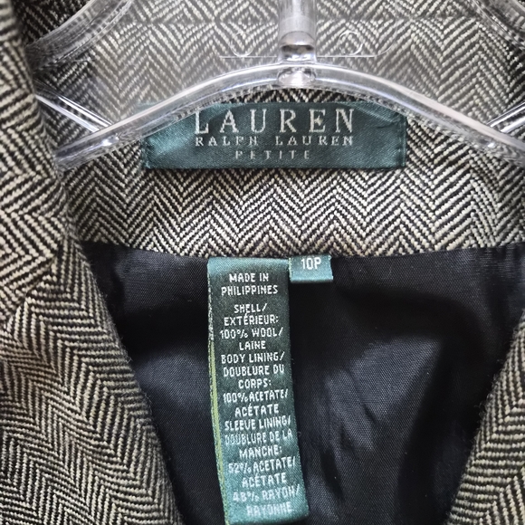 Ralph Lauren Gray Blazer with Embroidered Emblem - Picture 5 of 10